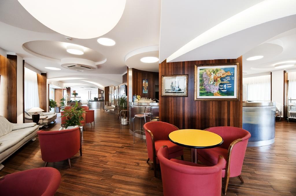 Continental Hotel